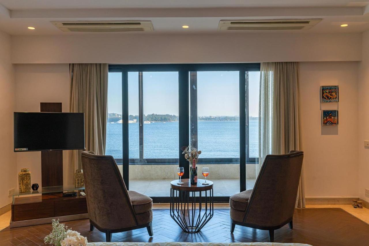 Oceanic Sunsets With River View, Comp Breakfast & Infinity Pool At Stayvista Verem Exteriér fotografie
